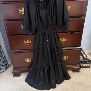 Entro Black Maxi Dress